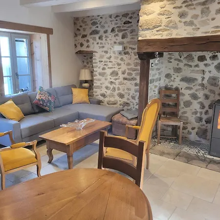 Les Forsythias Holiday home *